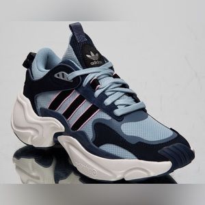 Adidas Originals Women's Magmur Runner Grey/Black/Blue size US5/UK3.5/36